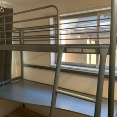 【値下げ可】IKEA ロフトベッド　机付き