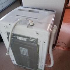 中古洗濯機　やや大きめの画像