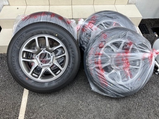 値下げします。ジムニーJB64W純正ホイールタイヤセット　4本　
