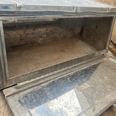 車用道具箱の画像