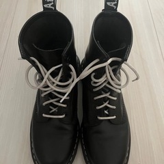 Dr.Martens 
