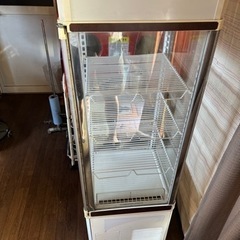 ガラスショーケース　冷蔵庫の画像