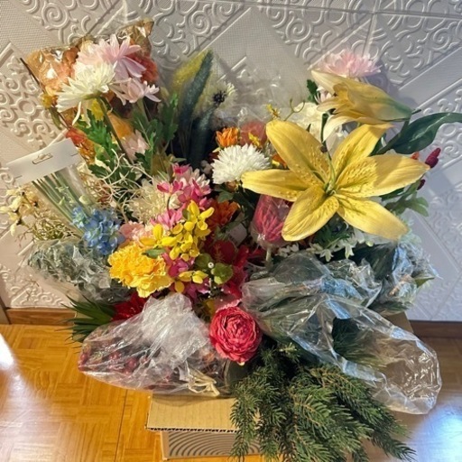 アーティフィシャルフラワーの詰合せ