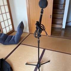 マイク、マイクスタンドの画像