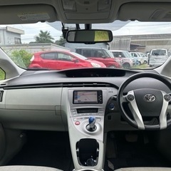 トヨタプリウス 平成24年の車　Gグレード　66,378kmの画像