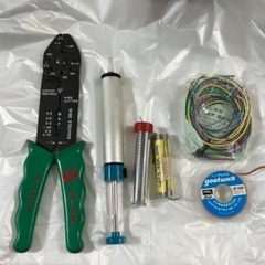電工パンチ、ハンダ吸い取り器、ハンダ