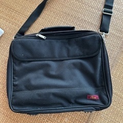 パソコンバッグ　ノートパソコン用バッグ