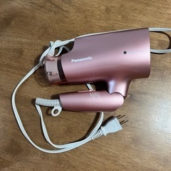 【受け渡し者決定しました】Panasonic ドライヤー　ナノケアの画像