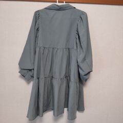 【新品】OLIVE des OLIVE ティアードチュニックブラウスの画像