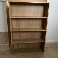 本棚（マンガ本）　高さ89cm　幅60cm　奥行き17cm　