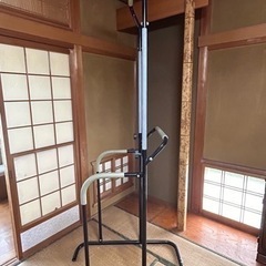 引越　土日限定　ぶら下がり健康器