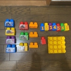 メガブロックGOGOビックリジャンボトーマスの画像