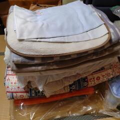 布団多数の画像