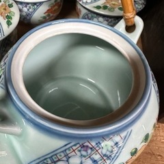 有田焼　西峰作　急須と湯のみのセットの画像