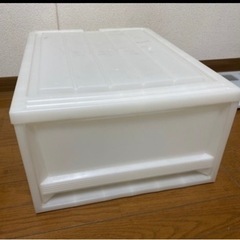 収納ケース2つの画像