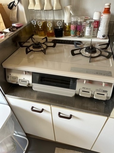 リンナイ ガステーブル 幅約60cm 片面焼グリル プッシュ点火 左強火力 都市ガス用 ベージュ KG67BEL/13A