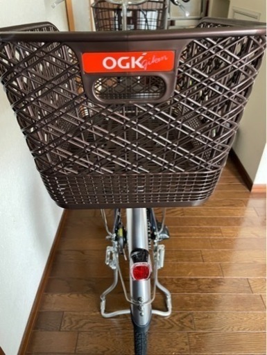 新品　電動アシスト自転車