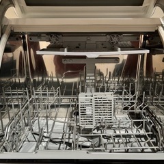 食洗機(掃除済) AQUA ADW-GM1の画像