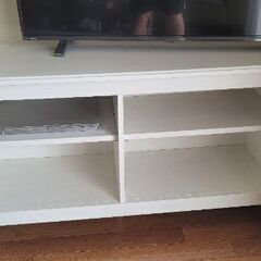 【NEW】IKEAイケアBRUSALI ブルサリテレビ台, ホワイト120x36x62 cm104.397.74 | 日本オアシス株式会社