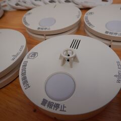 【ジャンク品】住宅用火災警報器 ワイヤレス連動 親機子機7台セット 電池式 の画像