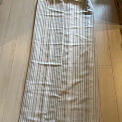 ニトリ　カーテン　2枚セット　幅140cm x 長さ180cm