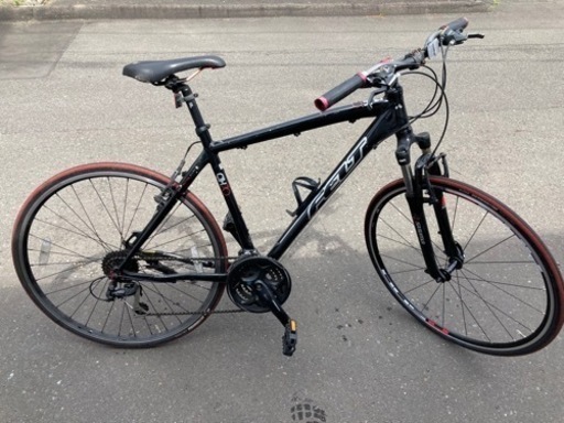 FELT クロスバイク