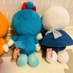 【明日9/22朝】アンパンマン　ファミリー　ぬいぐるみの画像