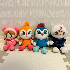 【明日9/22朝】アンパンマン　ファミリー　ぬいぐるみ