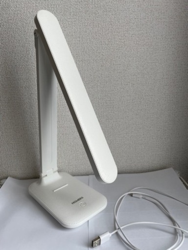 電気スタンド【コードレス使用可能】