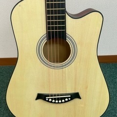 ほぼ未使用　ノーブランドアコースティックギター　　楽器　ギター　音楽　初心者向けの画像
