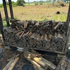 広葉樹薪、カシ、クヌギ、サクラ、キンモクセイ、梨