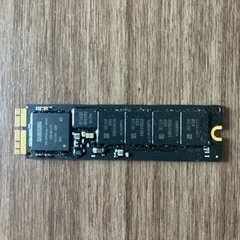 Apple Macbook Pro 2015 nvme/SSD 256GBの画像