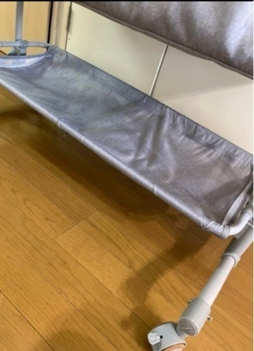 ベビーベッド