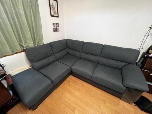 布張りカウチソファ