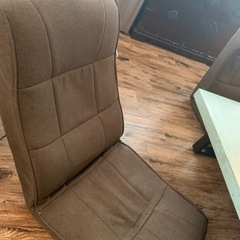 座椅子４つセットで¥1000の画像