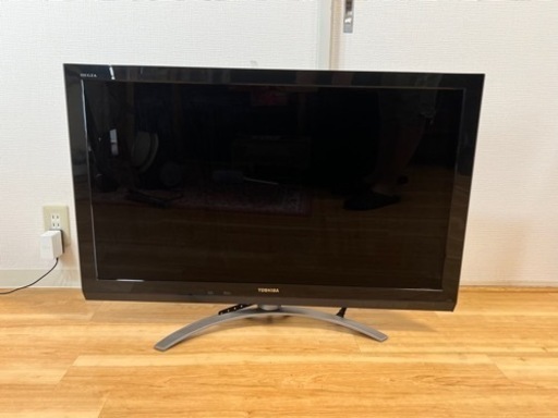 東芝　REGZA 37型液晶テレビ