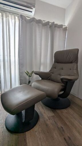 【SALE】カリモク ザファースト（オットマン付）