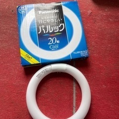 蛍光灯