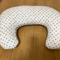 【取引中】授乳クッションの画像