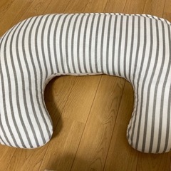 【取引中】授乳クッションの画像