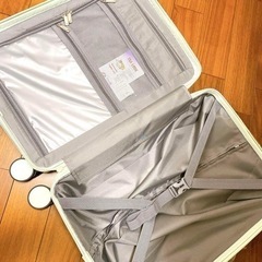 【新品未使用】キャリーケース 機内持ち込み S グリーン スーツケース 人気　可愛い 旅行 の画像