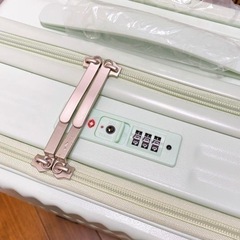 【新品未使用】キャリーケース 機内持ち込み S グリーン スーツケース 人気　可愛い 旅行 の画像