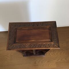 CDラック　小物入れ　コレクションボード　サイドボード　34×20×76㎝　木製　オリエンタル　ヴィンテージ　アンティーク風　お洒落の画像