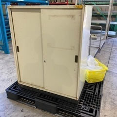 売約済み　事務用　ロッカー　キャビネット　1500円