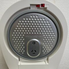 アイリスオーヤマ　IHジャー炊飯器　RC-IL30-W 2022年製の画像
