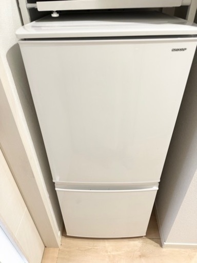 シャープ 冷蔵庫 137L(幅48cm) つけかえどっちもドア プレーンホワイト SJ-DA14D-W