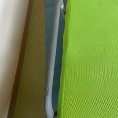 折りたたみ式ベッドの画像