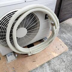【2019年製】動作OK6畳〜9畳用プラズマクラスター機能付エアコンの画像