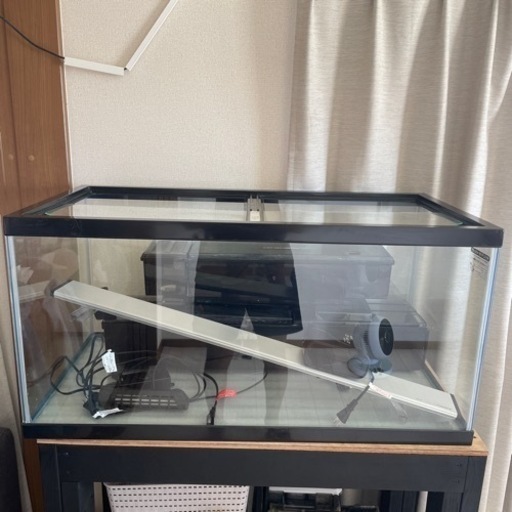※お値下げしました　ガラス水槽　900×450×450