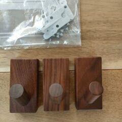 無印良品　壁に付けられる家具フック